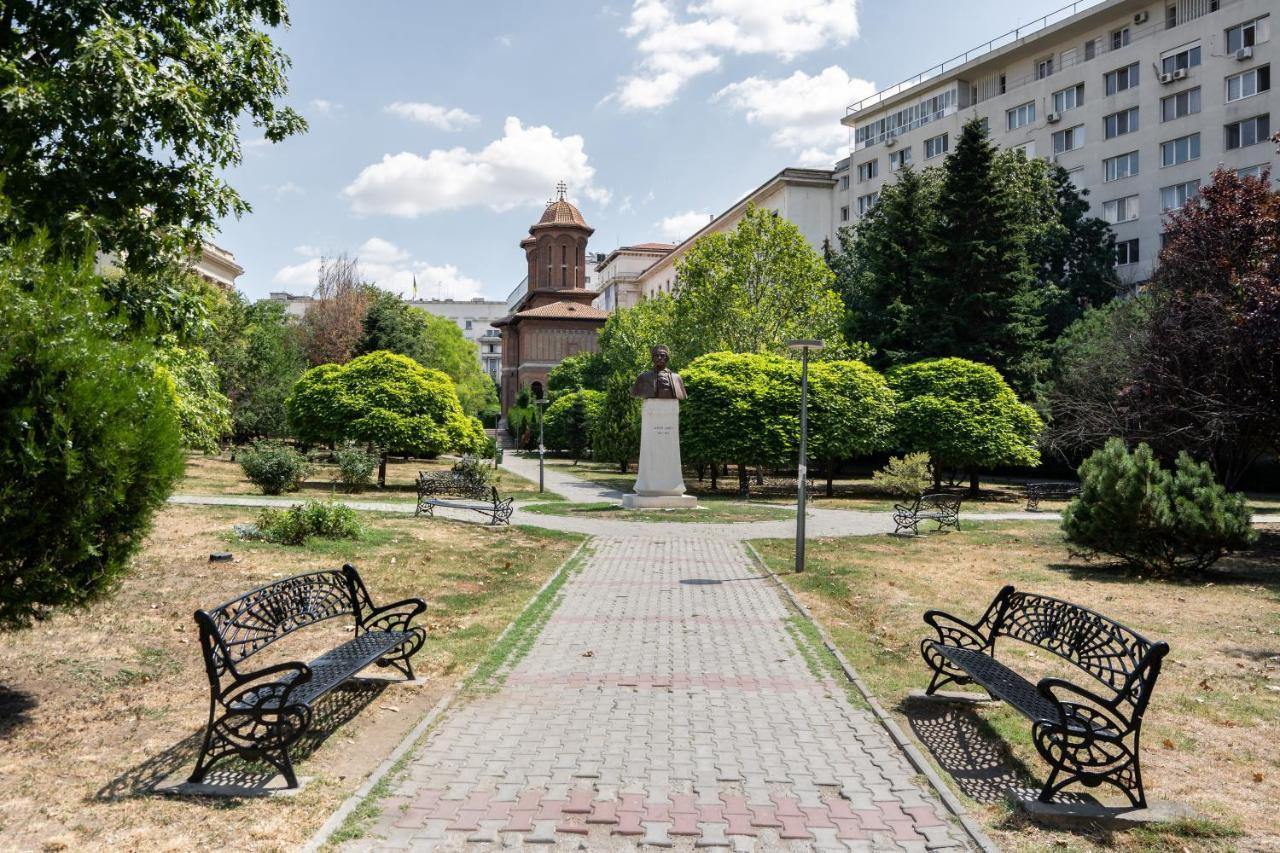 Elegant Studio In The Heart Of The Town Bucharest Exterior photo